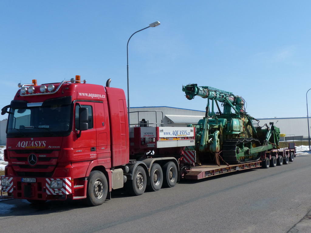 Re: Podvodní buldozer Komatsu