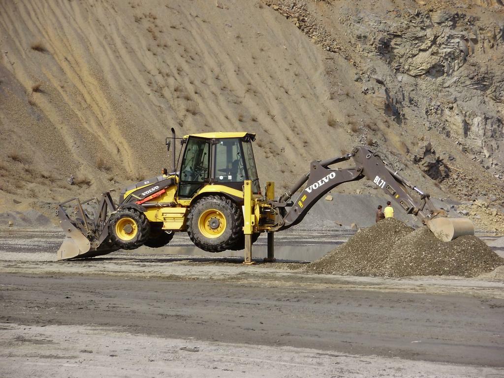 VOLVO BL71