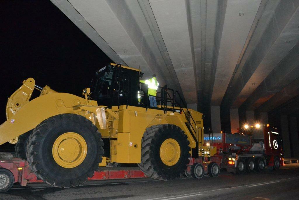 cat 990h