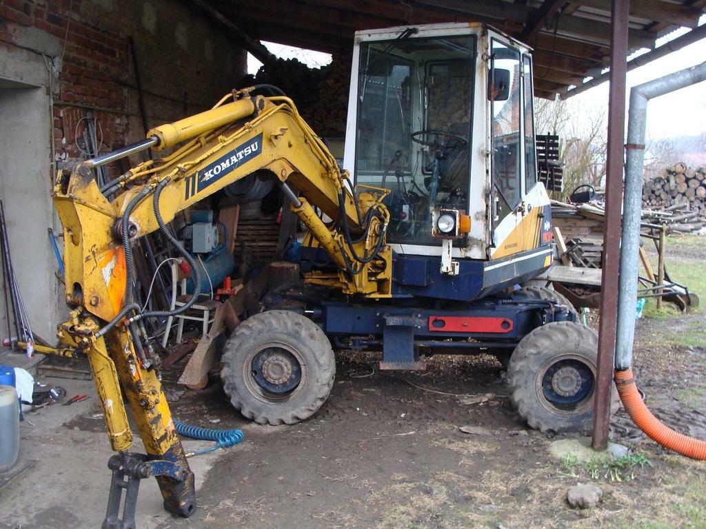 Re: servis komatsu