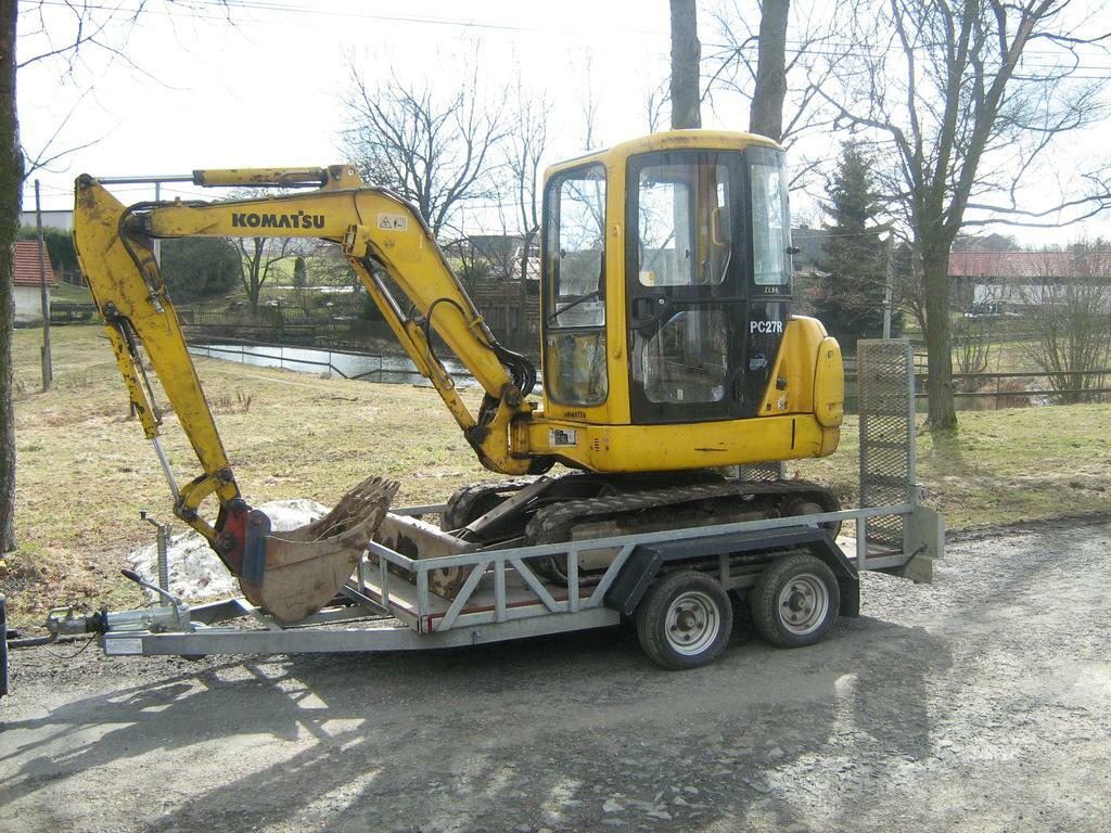 Re: servis komatsu