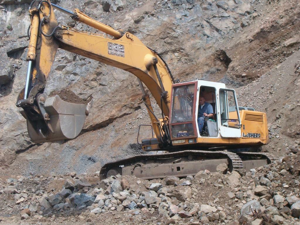 Bagr Liebherr