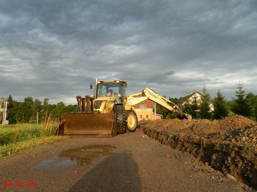 Re: stroje komatsu