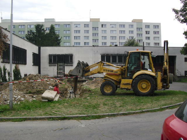 Re: Stroje komatsu