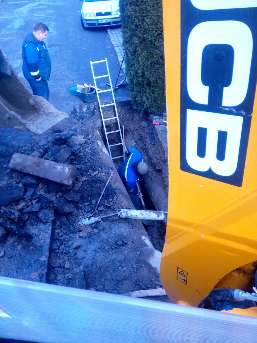 Re: Svět viděný z bagru aneb fotky z pohledu st...