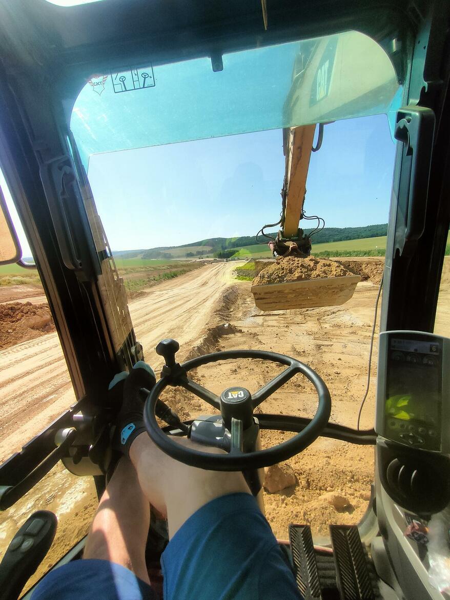 Re: Svět viděný z bagru aneb fotky z pohledu st...