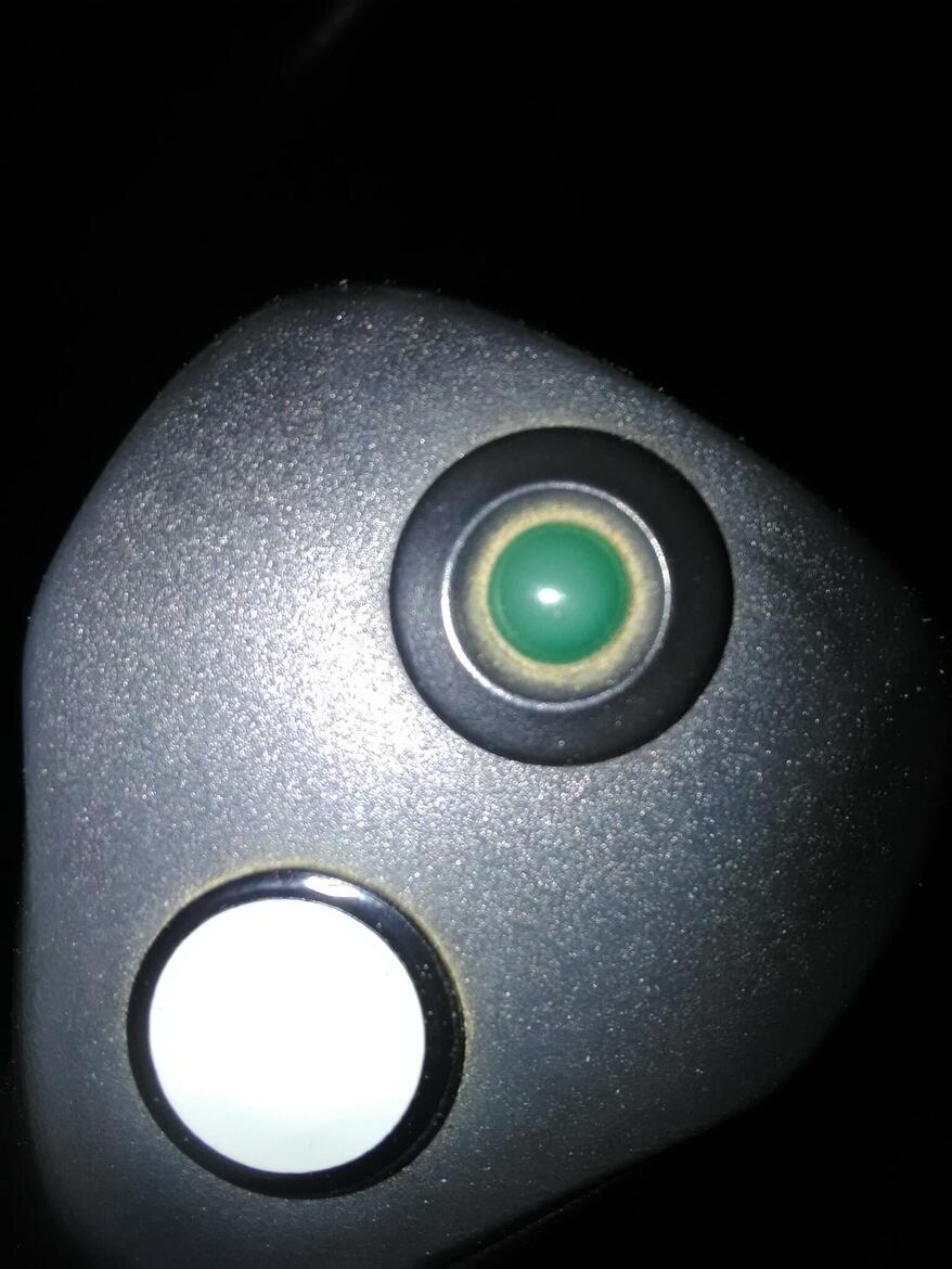 Re: Tlačítko na joistiku JCB 4CX