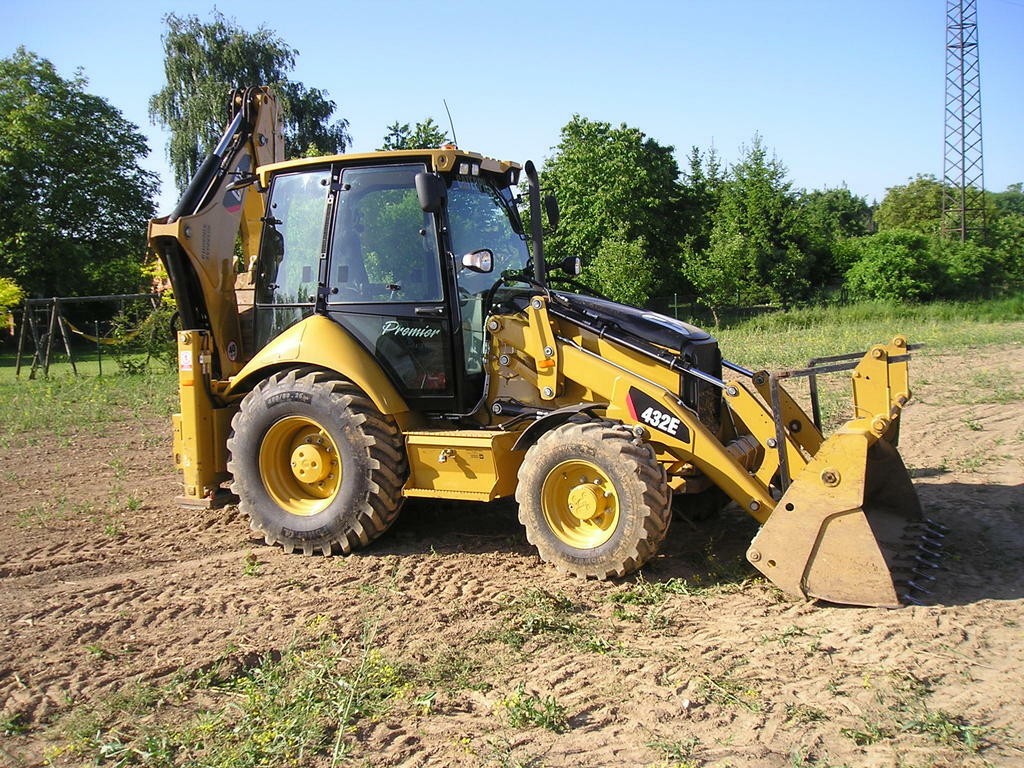 Re: Traktorbagr CAT