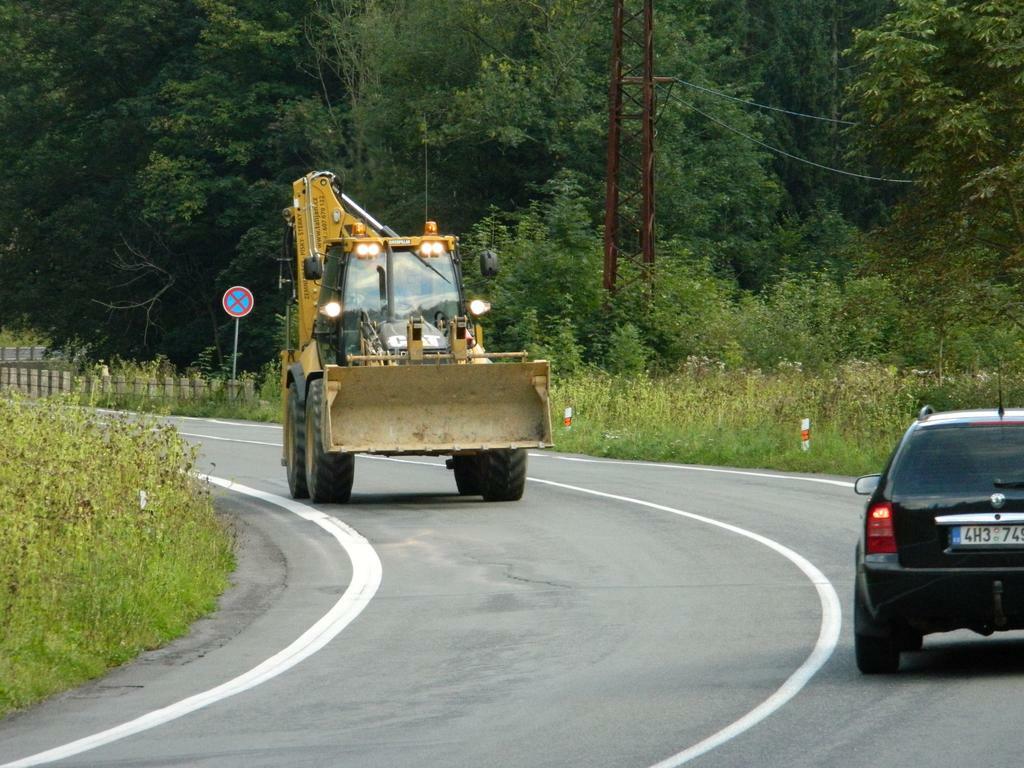 Re: Traktorbagr CAT