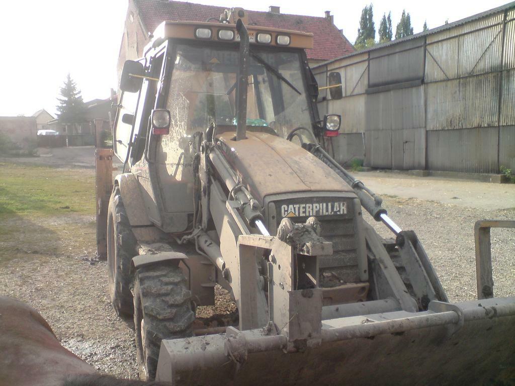 Re: Traktorbagr CAT