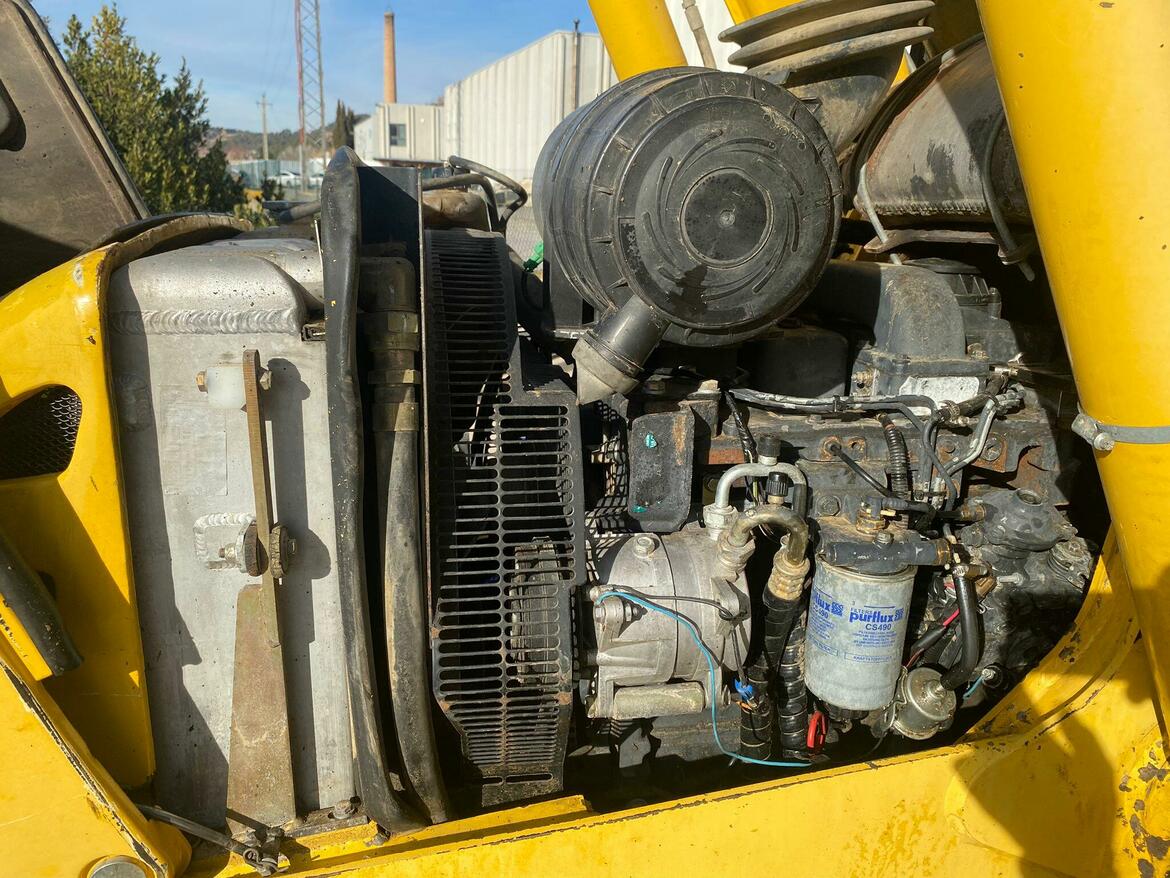 Re: Traktorbagr Komatsu WB93 R - klimatizace