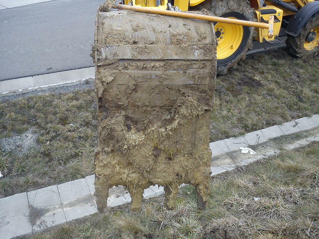 Re: Trochu blata