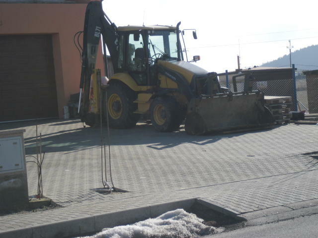 Re: Volvo BL 71