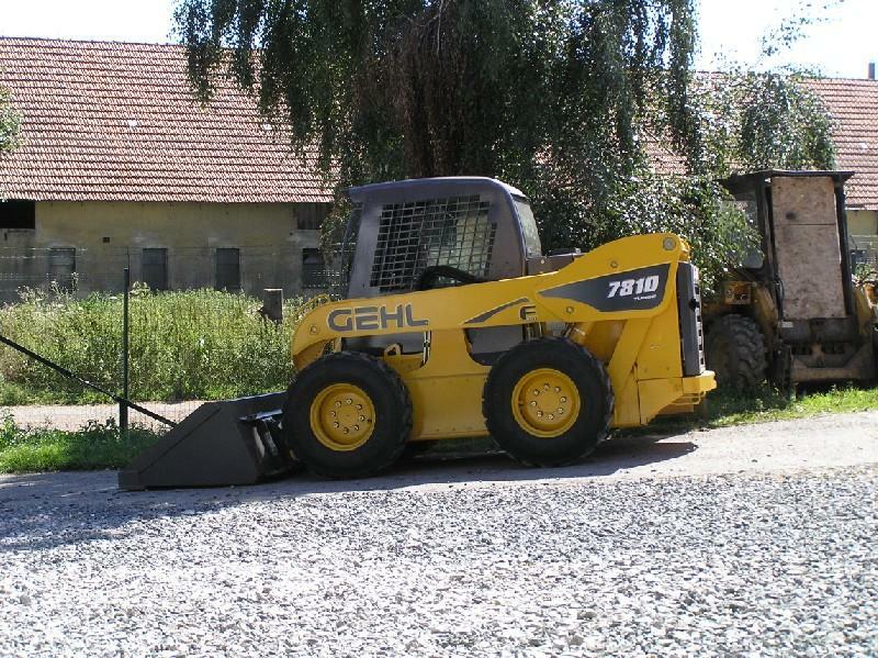GEHL 7810