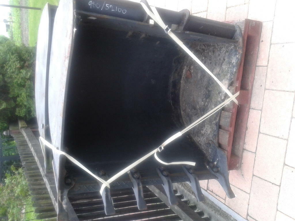Podkopová lžíce 1100mm  na JCB