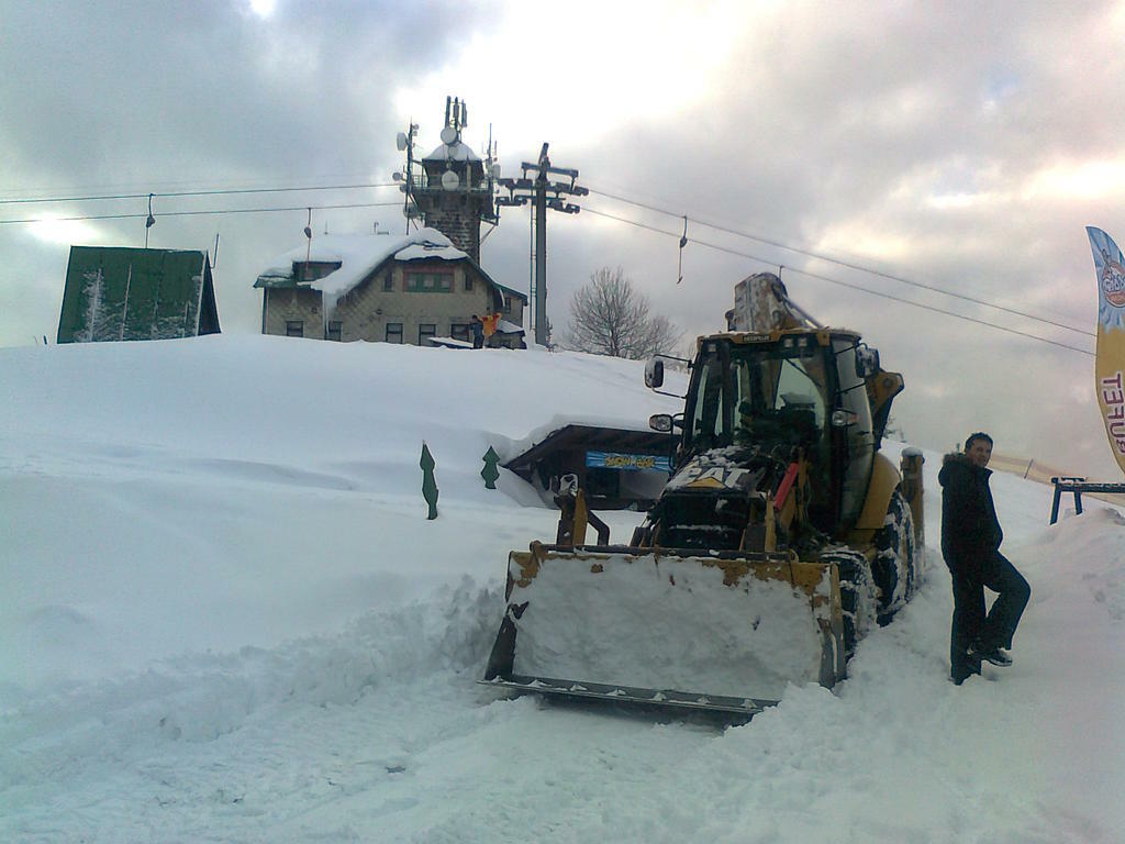 19.2.2012