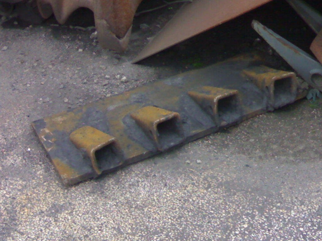 Re: ADAPTÉR  NA ZUBY  JCB 3 CX 