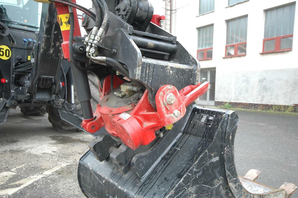 Naklápěcí rotátor Indexator Rototilt RT 40 na stroji Huddig 1260