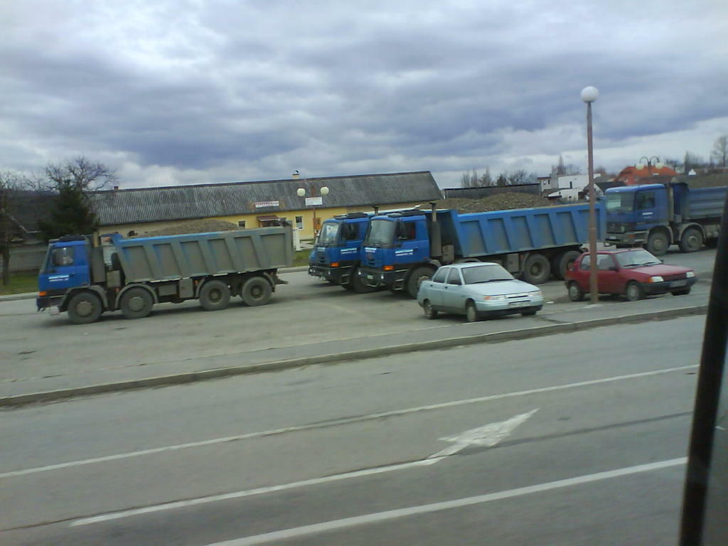 Re: Tatra terrno1 4x4,6x6,8x8