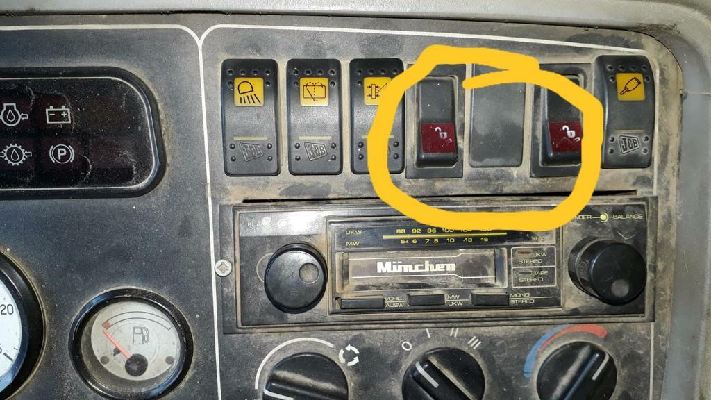 Jcb 3cx 1999 palubní deska a vyznam 