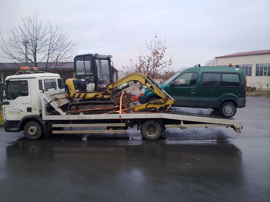 Re: Převoz minibagru cat 302.5c