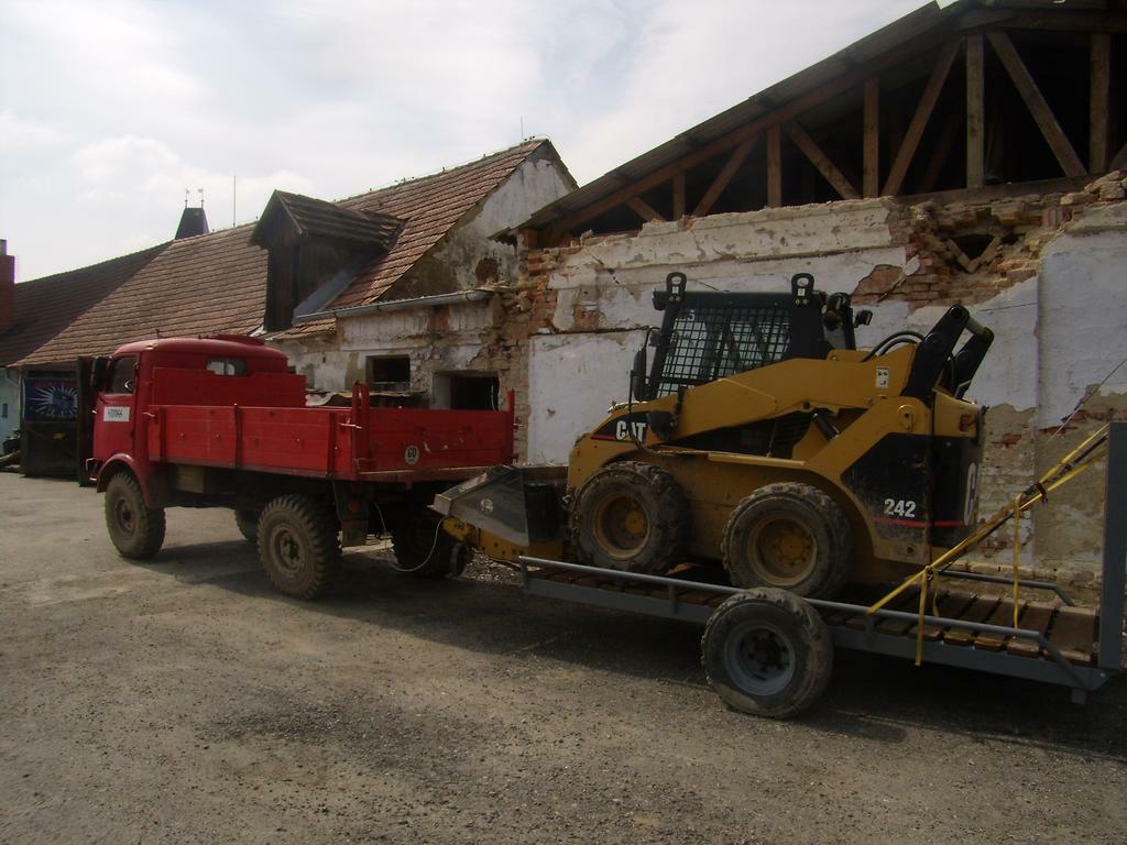 Re: Převoz minibagru cat 302.5c