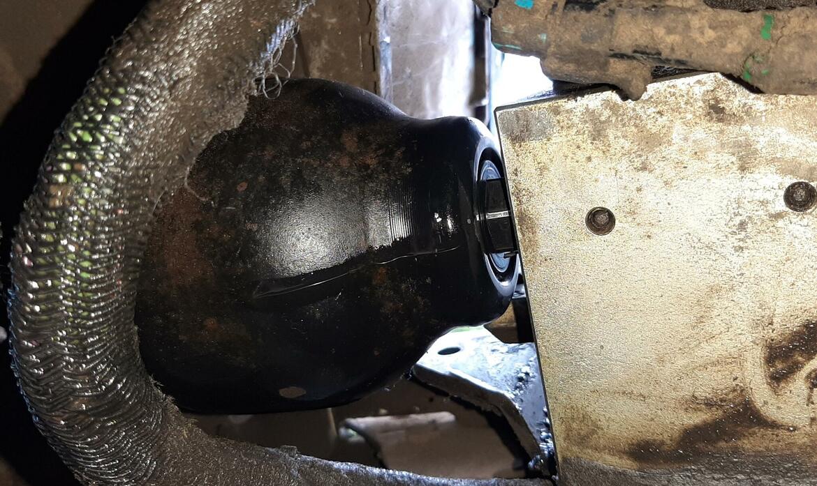 Tece olej bobcat 325