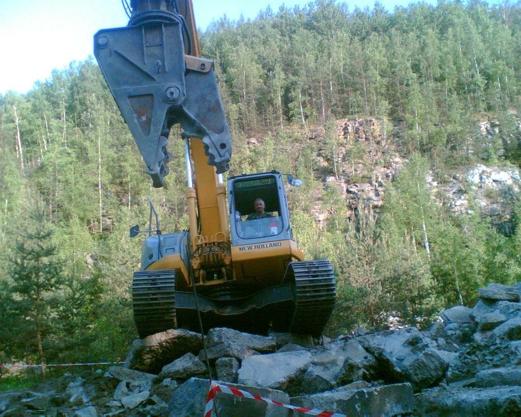 Nabízím práci bagristy na vašich strojích.