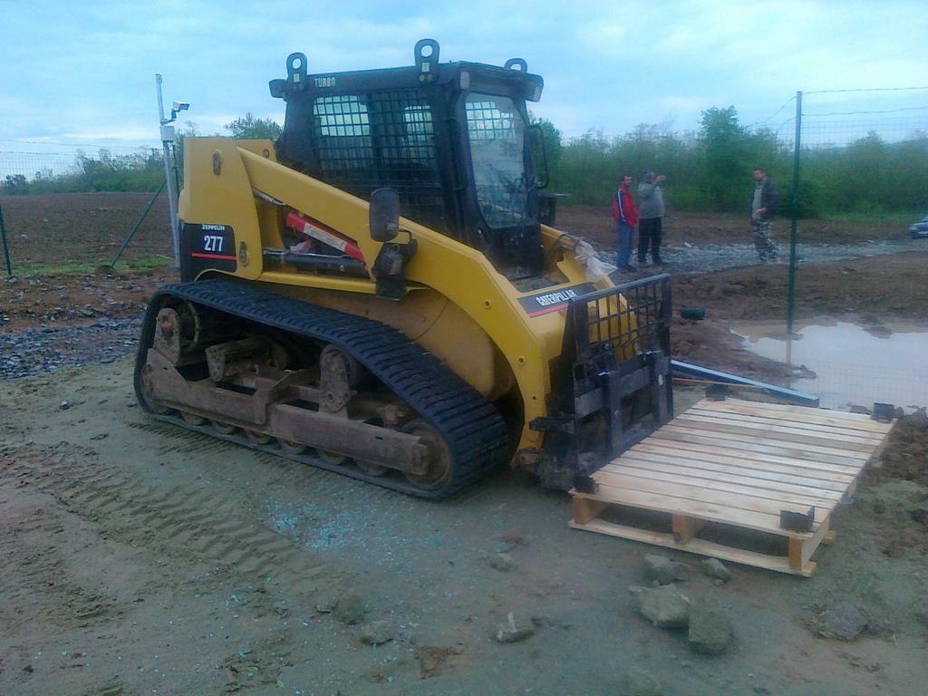 práce na cat 277