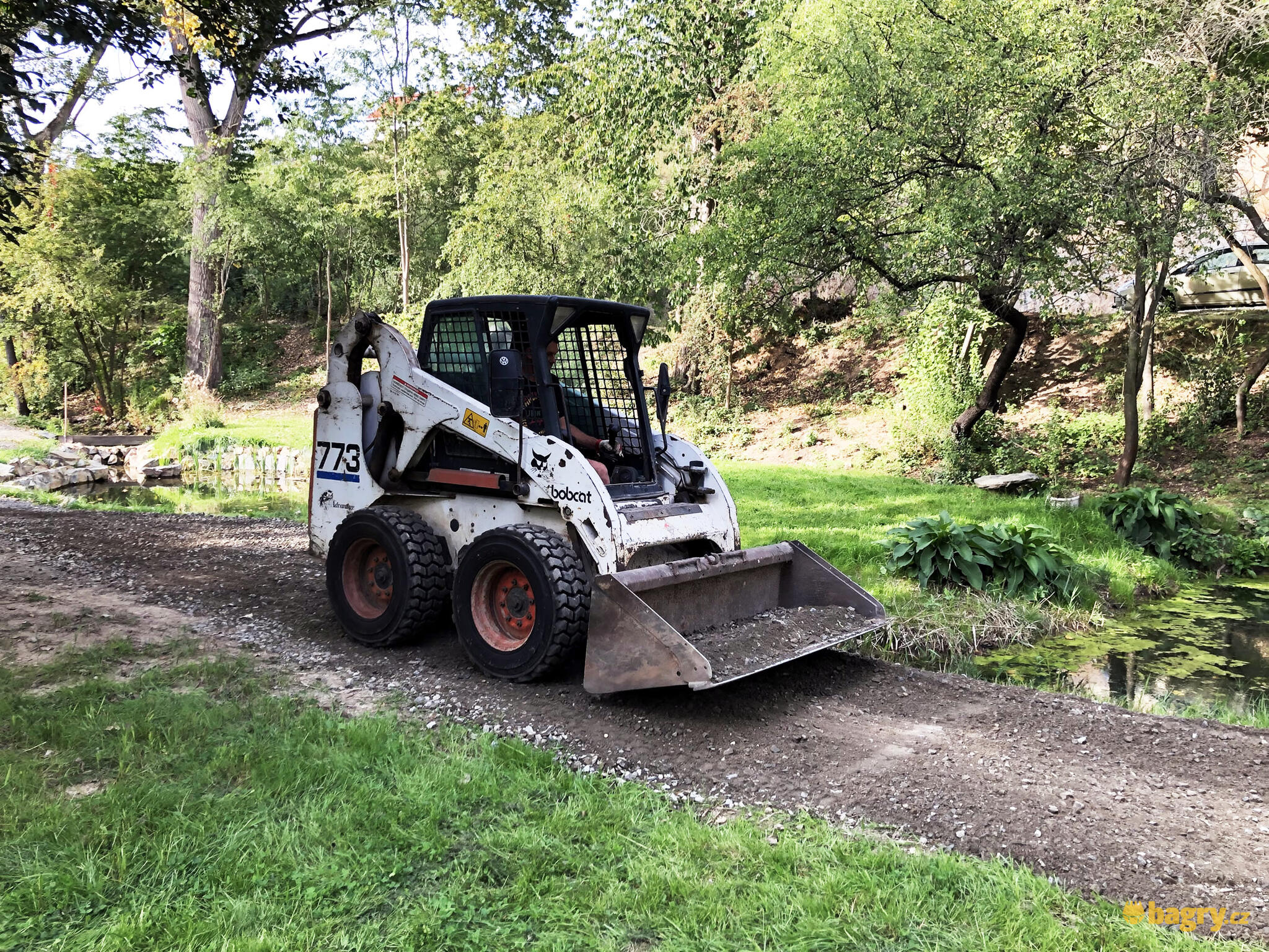 06. Bobcat 773