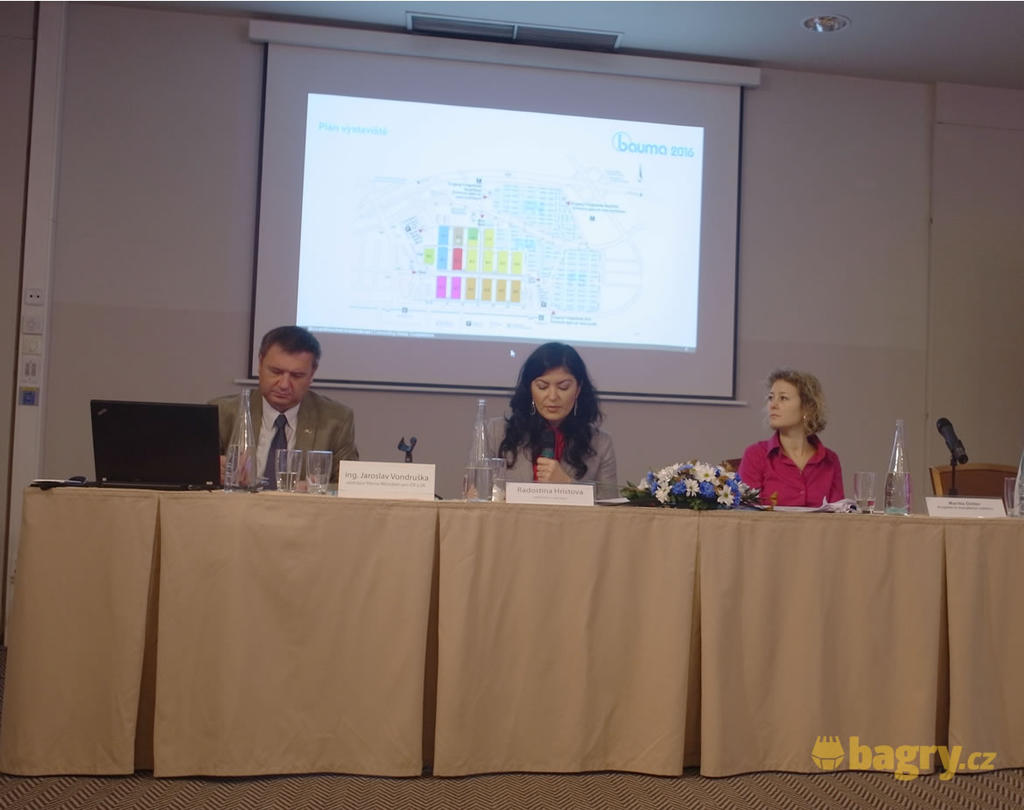 Tisková konference k Baumě 2016. Zleva Jaroslav Vondruška, Radostina Hristova, Martina Dotter.