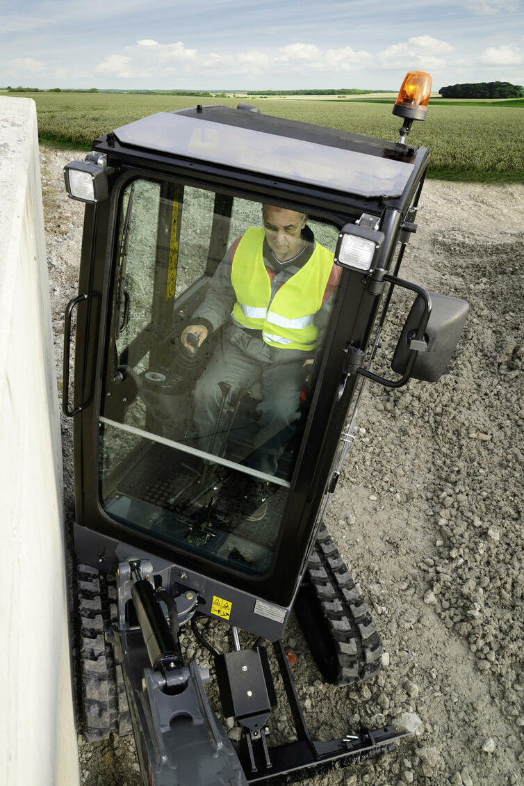 XL pracovní prostor