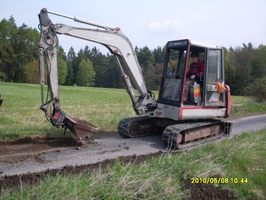 Takeuchi TB 045