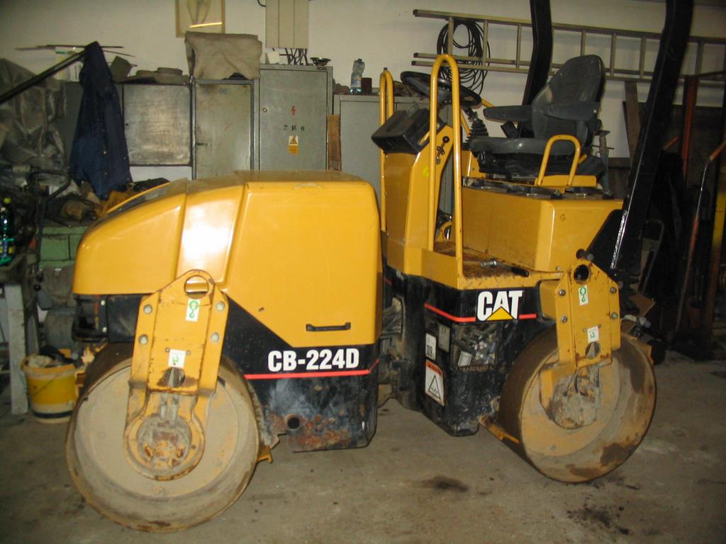 Catepilar CB 224 D