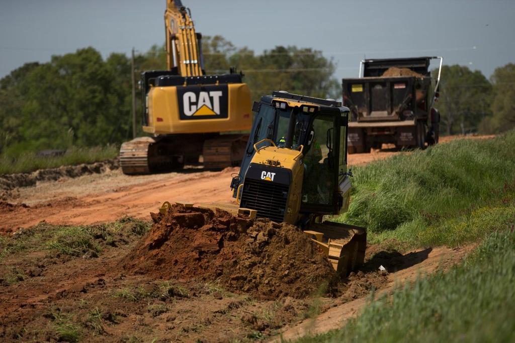 Caterpillar představil automatizovaný nivelační systém pro malé dozery