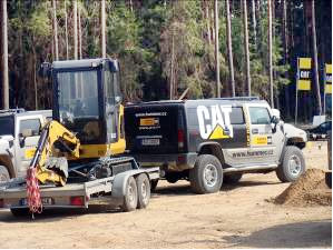 Caterpillar RoadShow od společnosti Phoenix-Zeppelin vyvrcholila v pískovně Drnovice