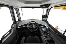 Develon představuje modernizovanou kabinu  kloubových sklápěčů (ADT)