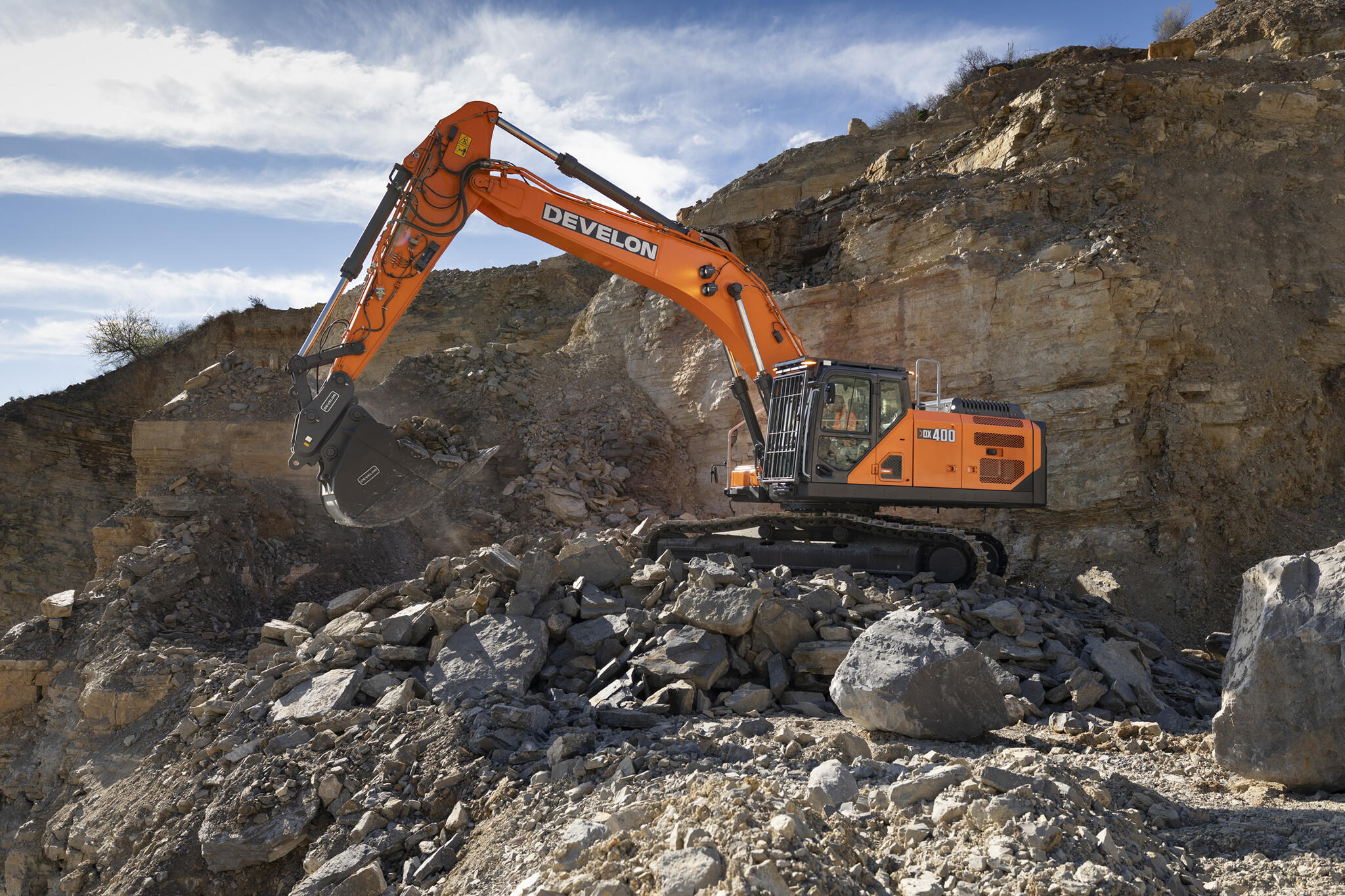 Develon DX400HD-9