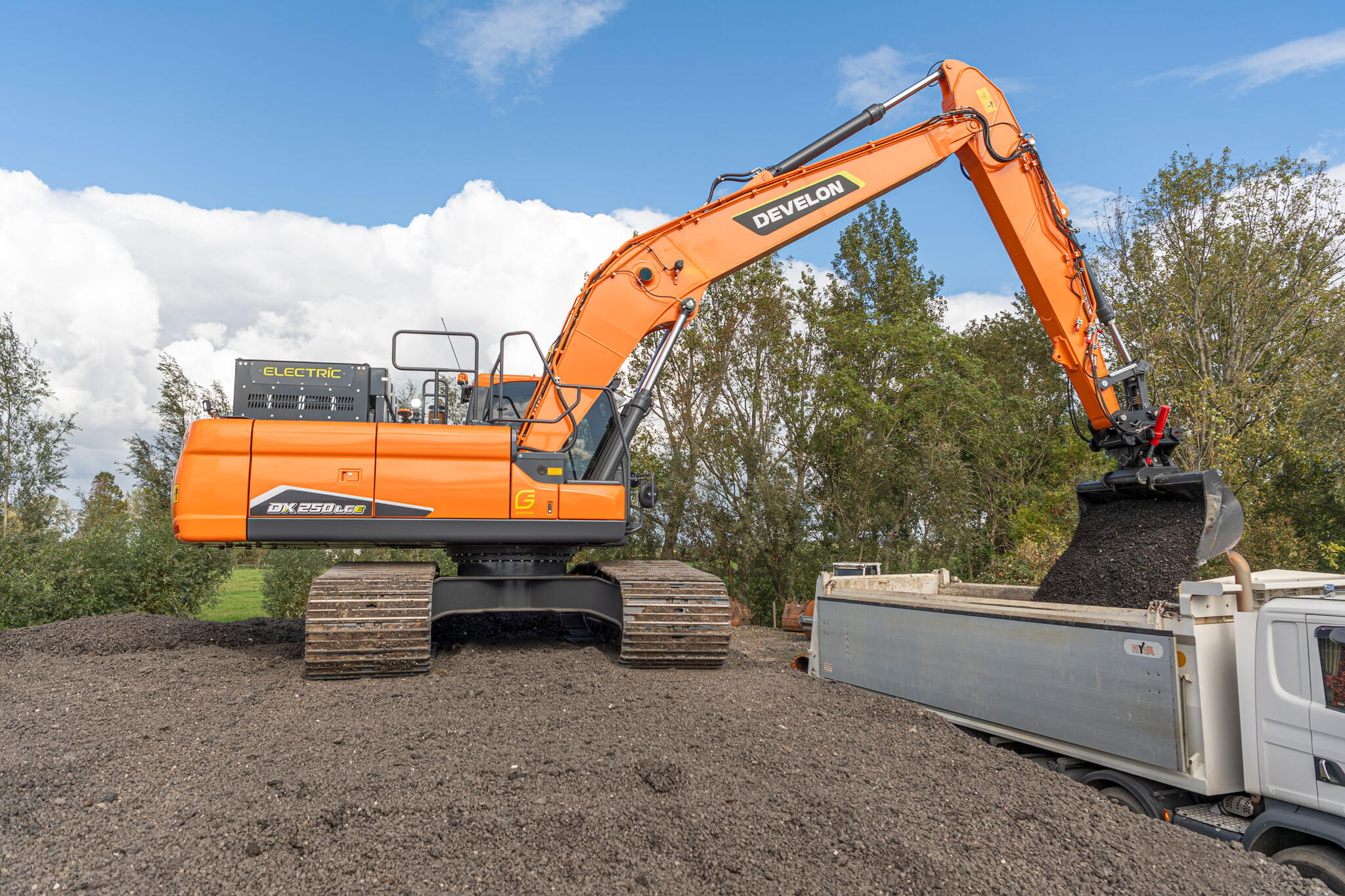 Develon_DX250LCE-7