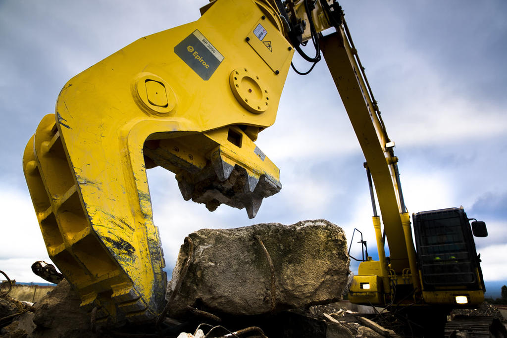 Divize hydraulické demoliční techniky společnosti Atlas Copco se stane součástí společnosti Epiroc