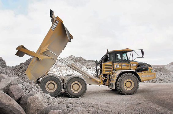 Inovovaný program kloubových damprů firmy Bell Equipment