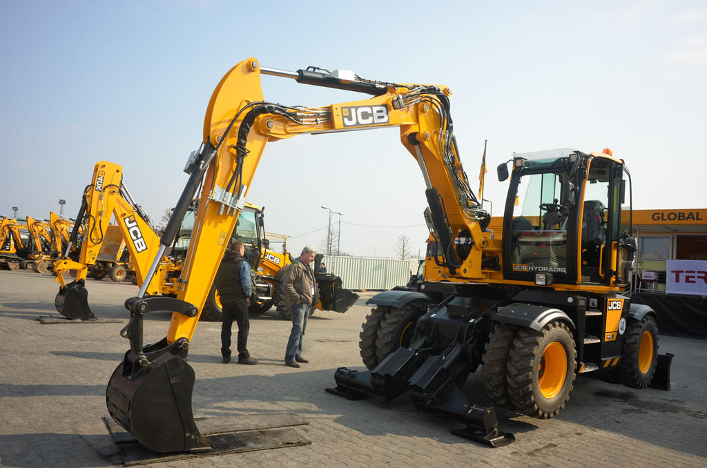 Kolové rypadlo JCB Hydradig JS110W