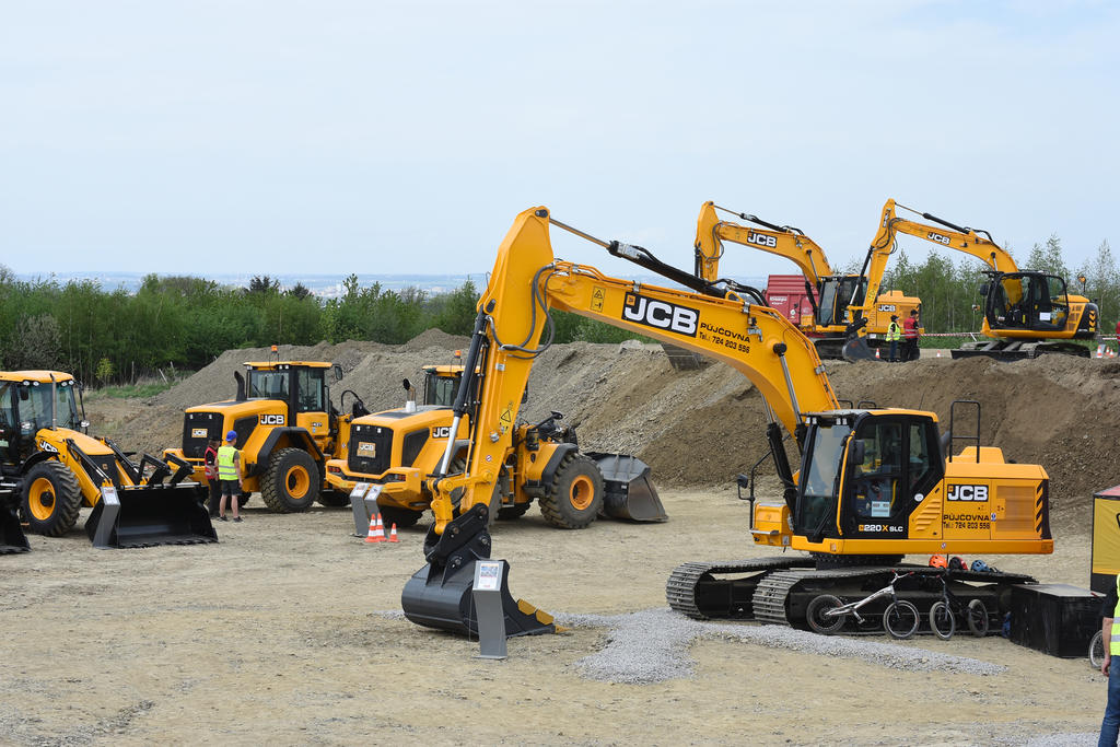 JCB X-DAYS 2019