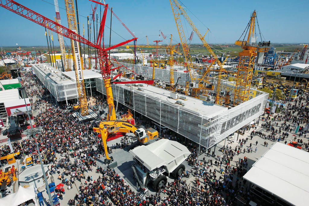 Liebherr na veletrhu Bauma 2013: Zažijte inovaci - objevte rozmanitost