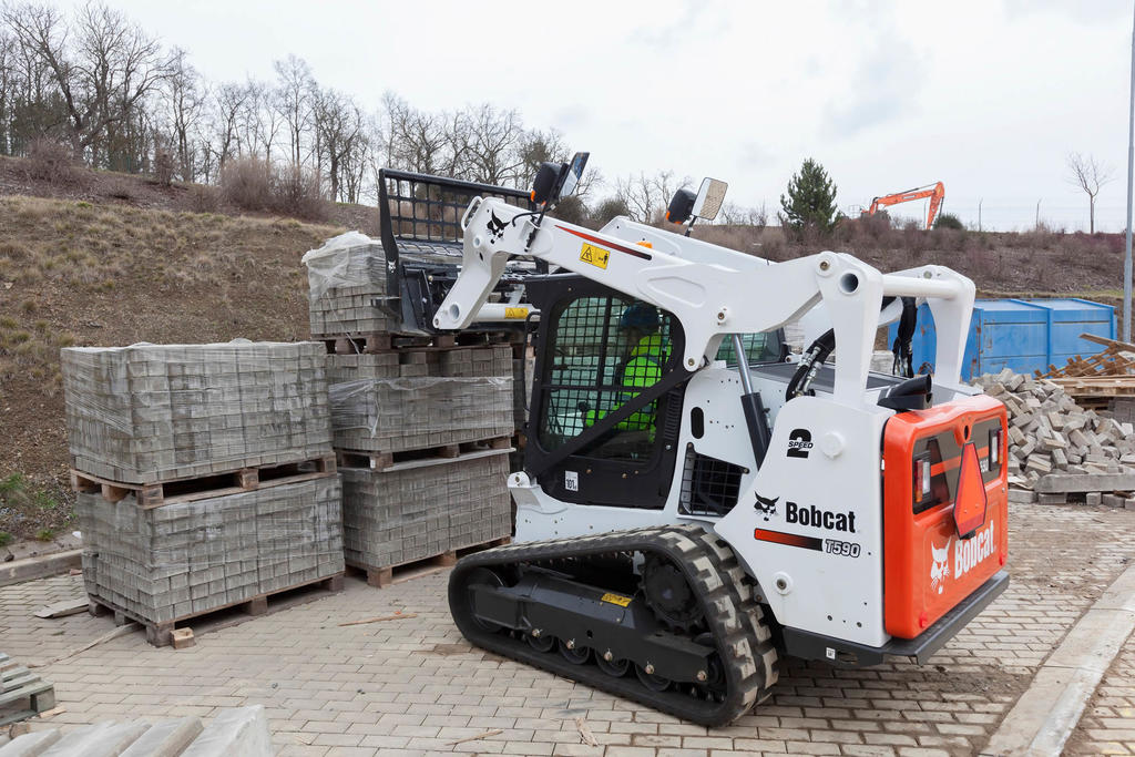 Nakladače Bobcat mají nejnižší celkové náklady na vlastnictví