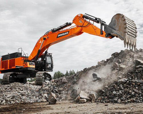 1. Doosan DX800LC-7