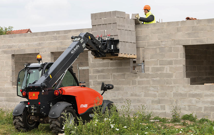 Teleskopický manipulátor Kubota KTH4815
