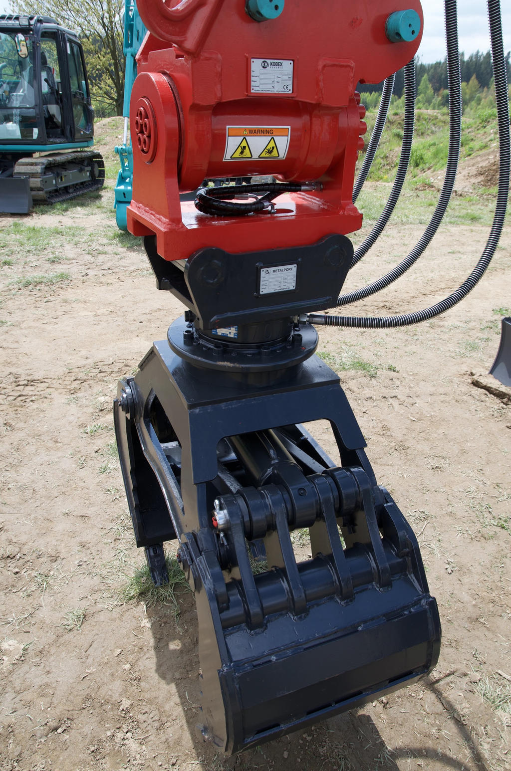 Třídicí drapák s powertiltem