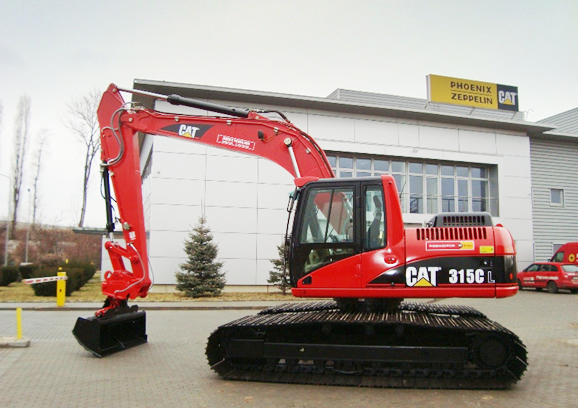 Půjčovny strojů Phoenix-Zeppelin modernizují. A přidávají manipulační techniku Hyster