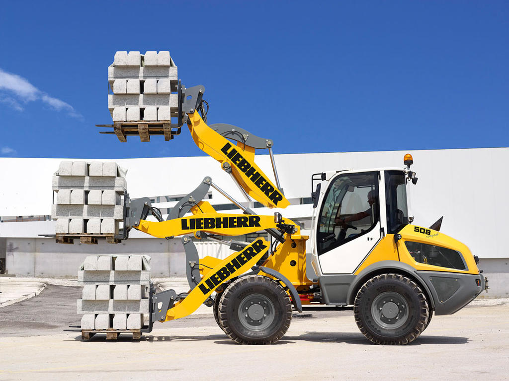 Světová premiéra na veletrhu Bauma 2013: kompaktní nakladače Liebherr L 506 C a L 508 C